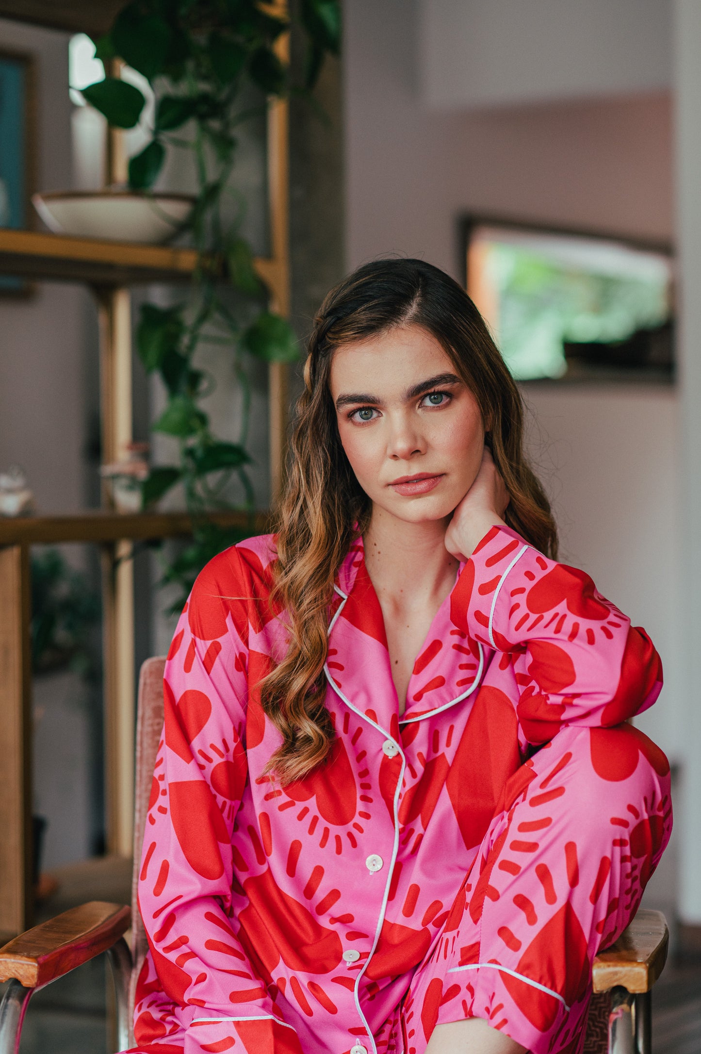 Amor Fucsia - Camisa Manga Larga y Pantalon