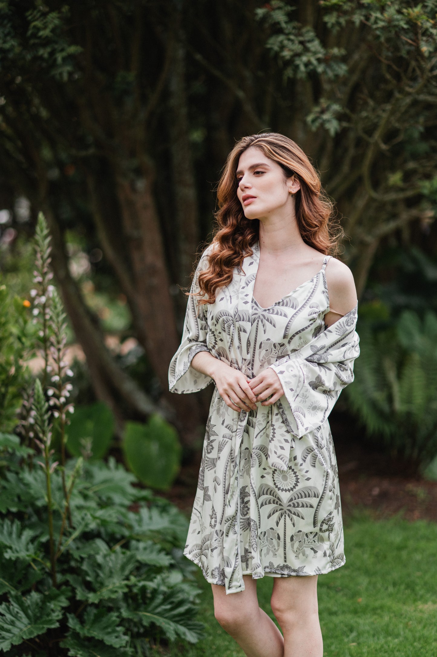 Bali Gris - Kimono y Bata