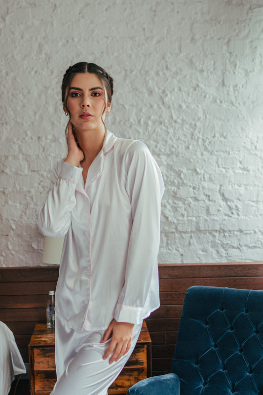 Blanca Vivo Rosado - Camisa Manga Larga y Pantalon