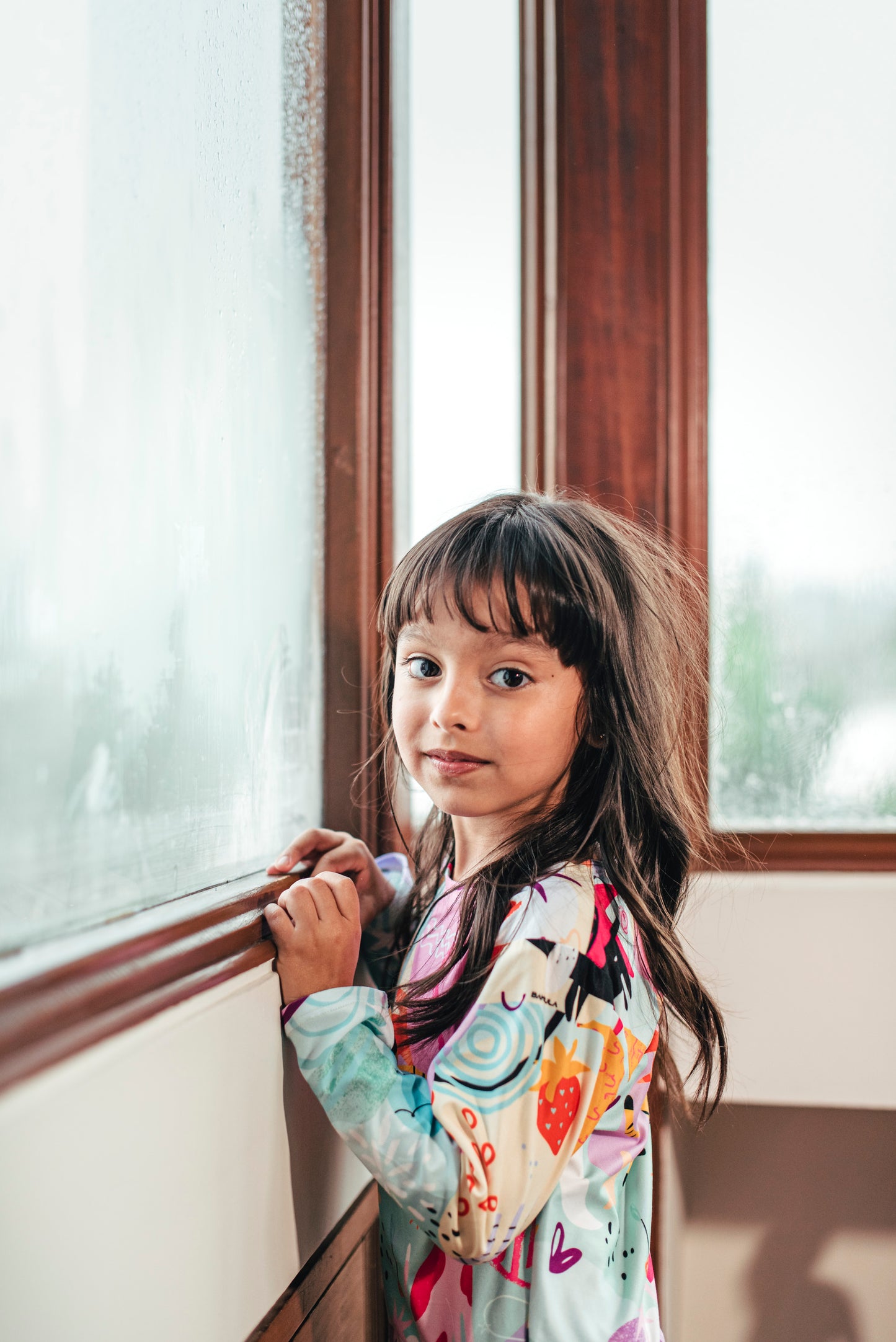 Fantasia Print Pequeño - KIDS: Cuello Redondo y Pantalon