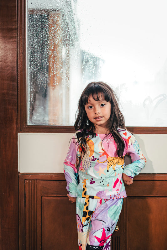 Fantasia Print Pequeño - KIDS: Cuello Redondo y Pantalon