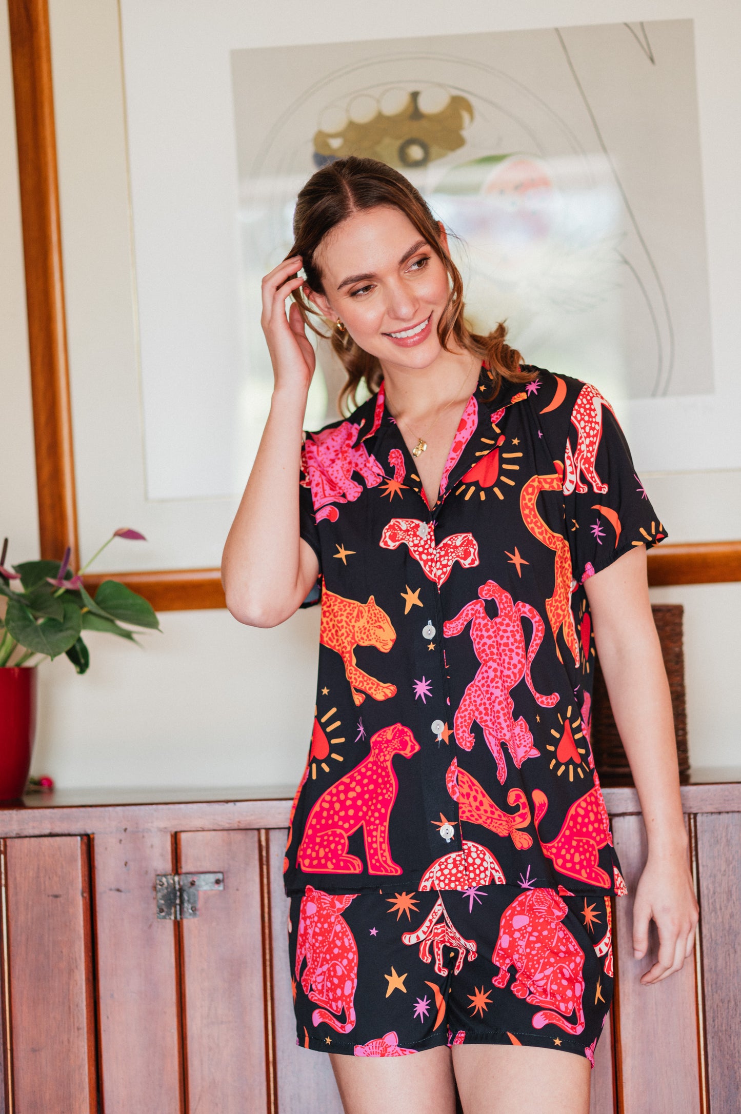 Fantasia Felina en Negro - Camisa Manga Corta y Short