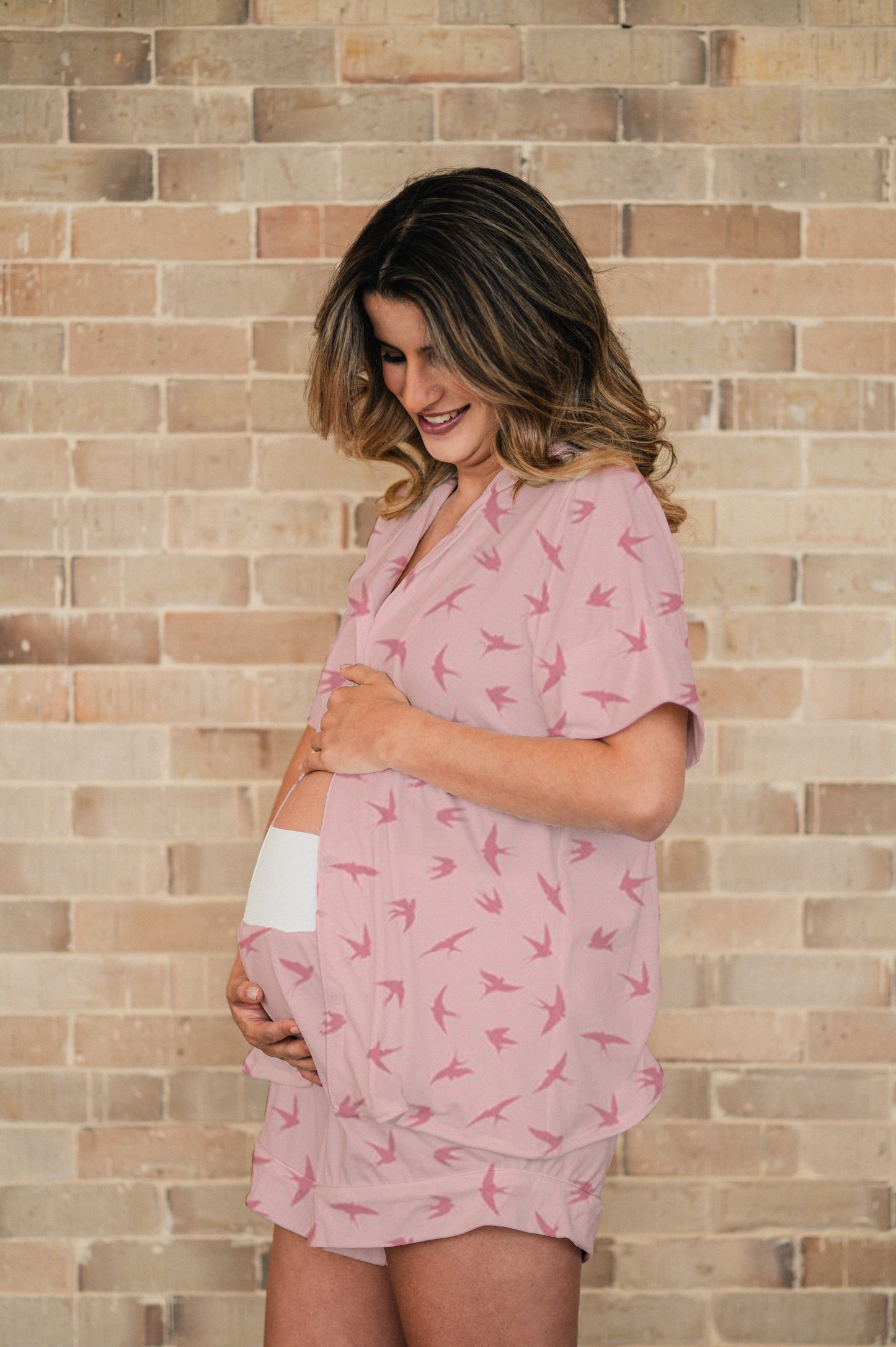 Golondrinas en Rosa - Camisa Manga Corta y Short Maternidad