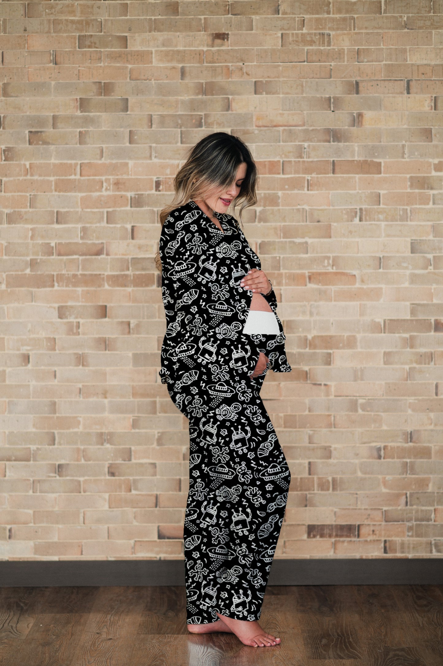 Marcianos Fondo Negro - Camisa Manga Larga y Pantalon Maternidad