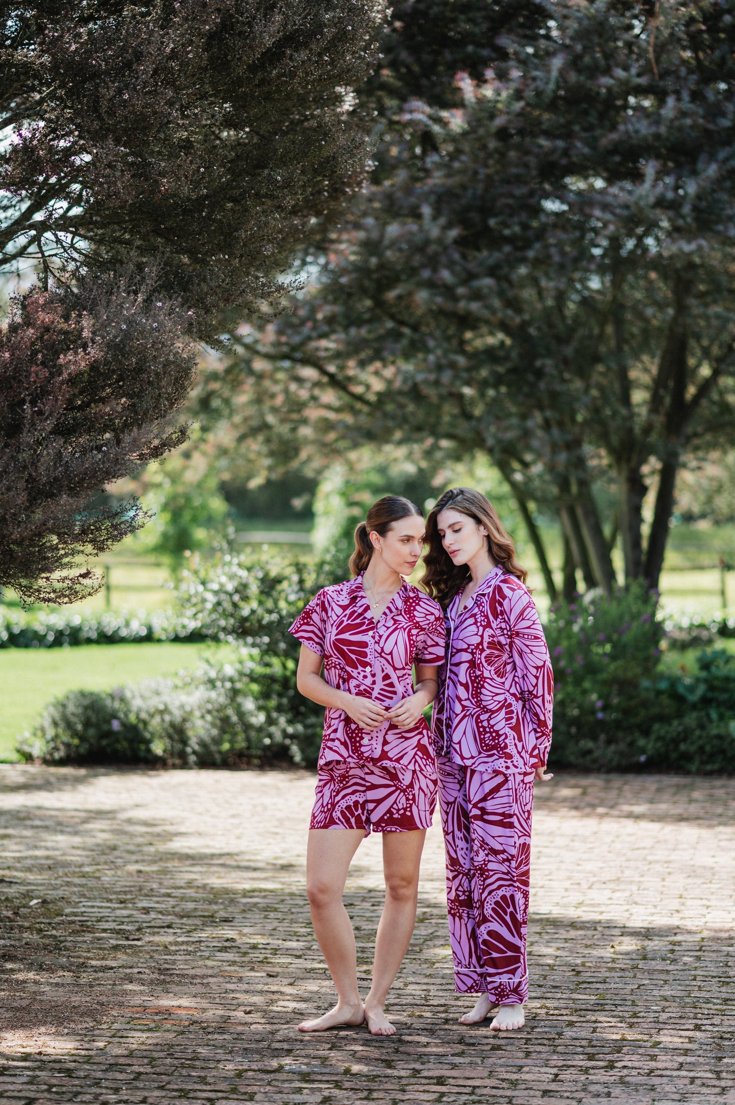 Mariposas en Rosa - Camisa Manga Larga y Pantalon