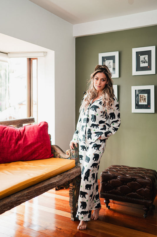 Oso Antejos - Mujer: Camisa y Pantalon