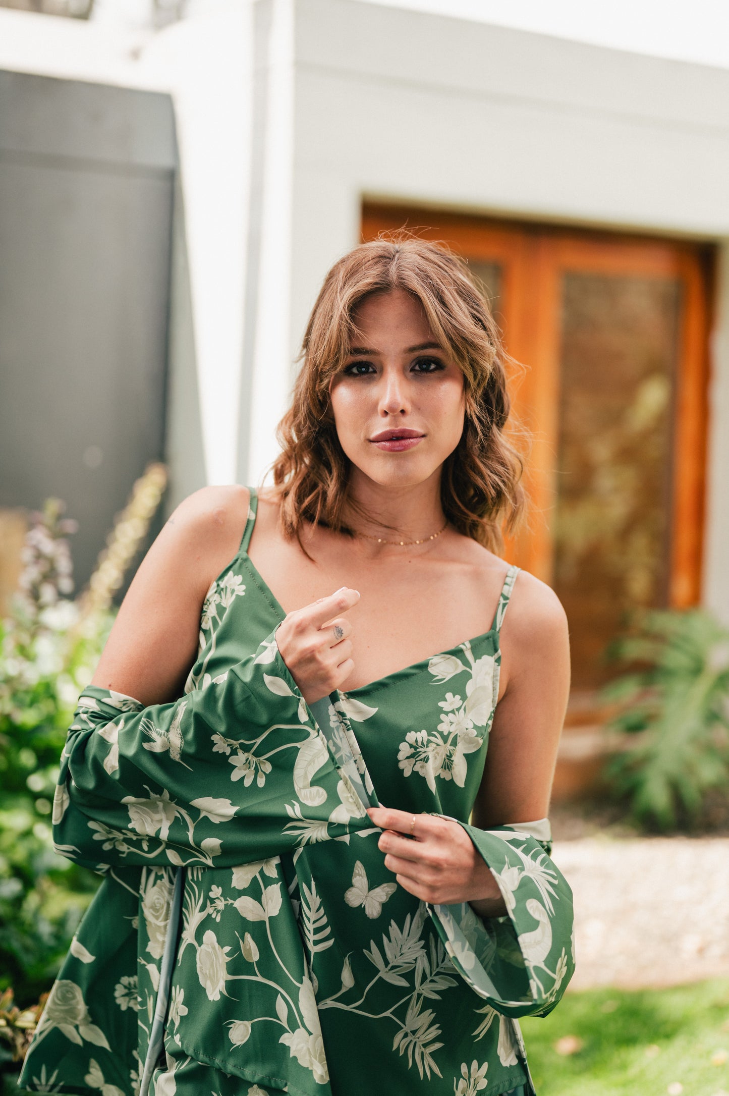 Rosal Esmeralda - Tres Piezas levantadora, Tiritas y Pantalon