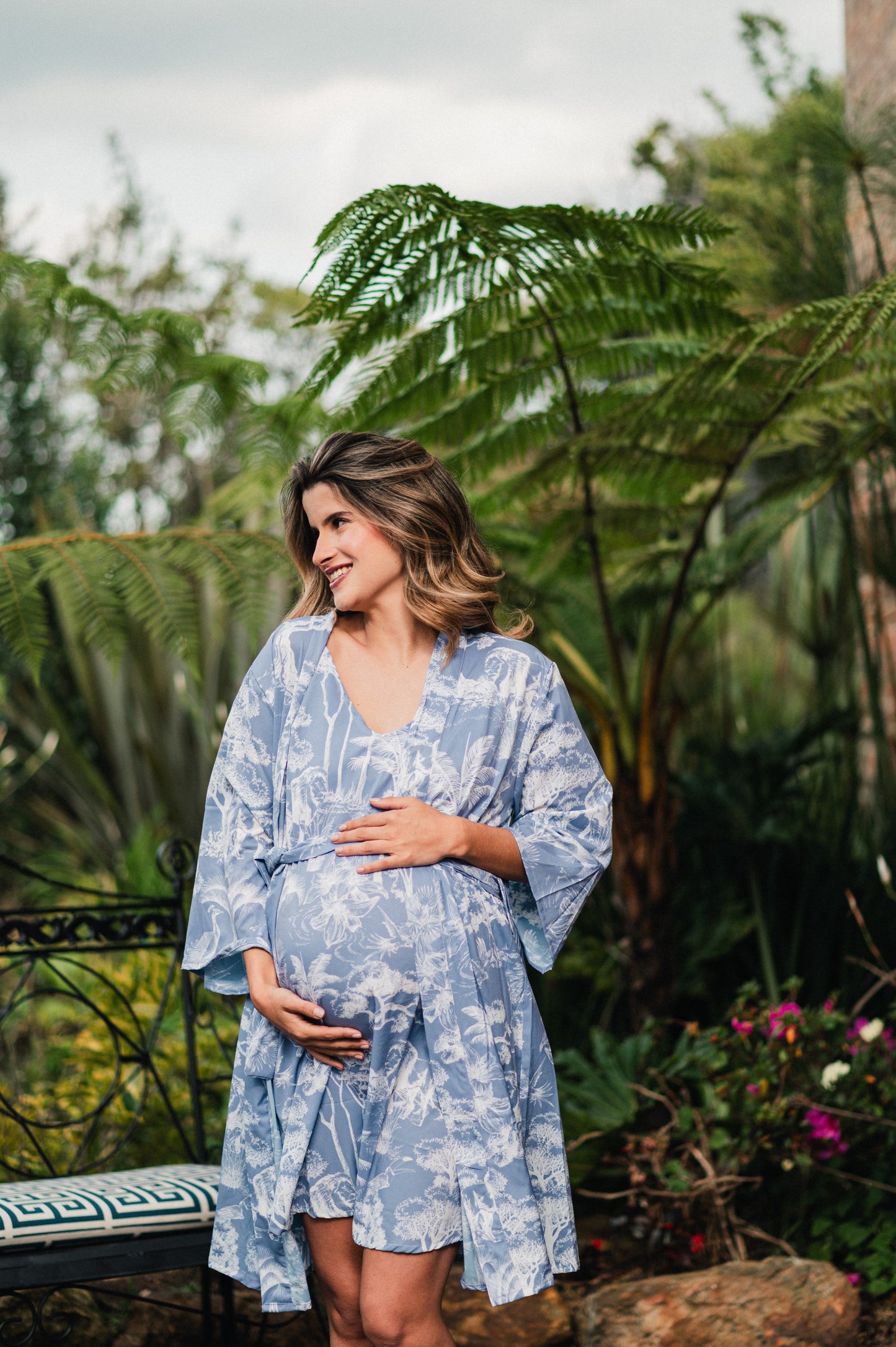 Selva Africana Celeste - Kimono y Bata Broche Lactancia