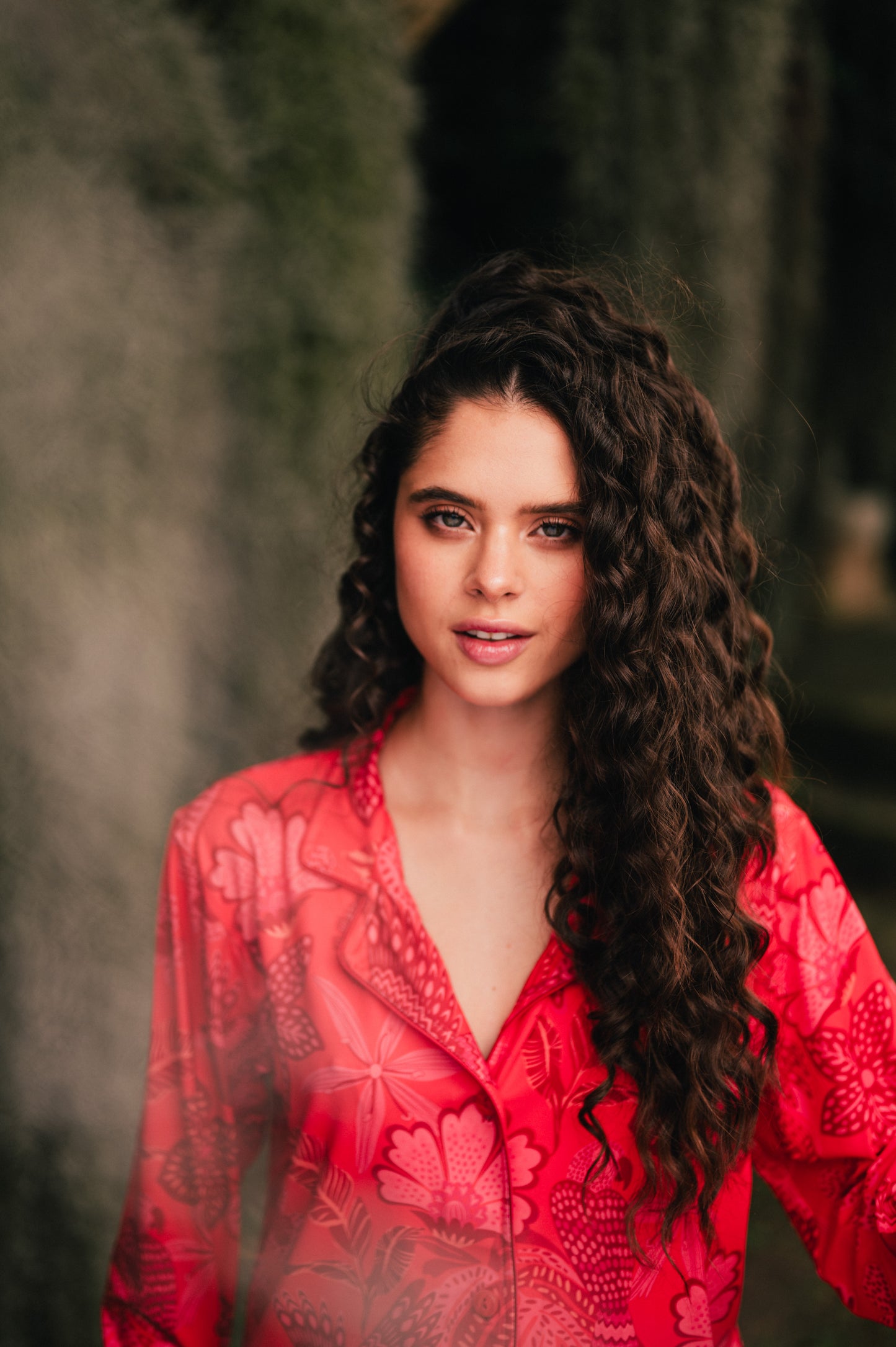 Amazonas Carmesi - Camisa Manga Larga y Pantalon