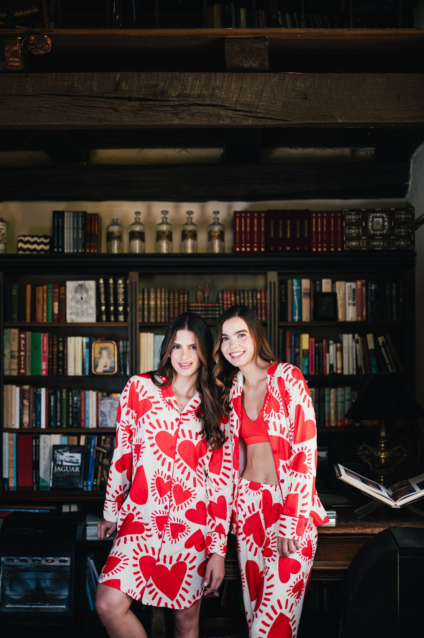 Amor Rojo - Camisa Manga Larga y Pantalon