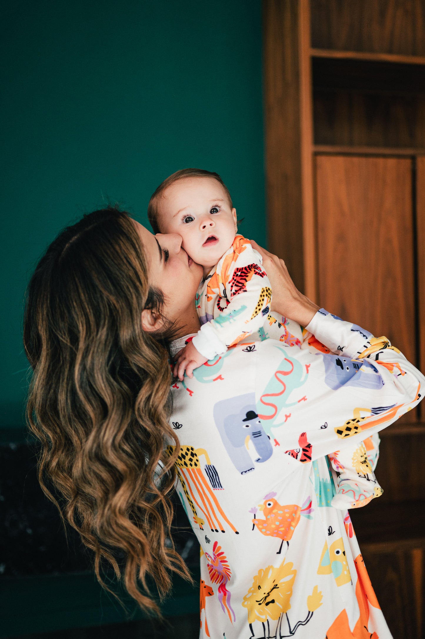 Animales de la Selva Print Pequeño - Baby Onesie
