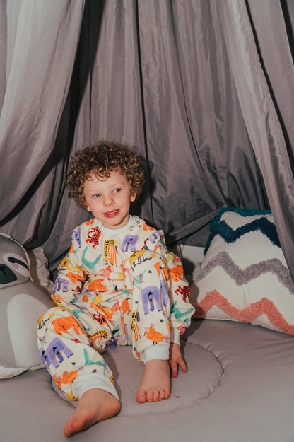 Animales de la Selva Print Pequeño - KIDS: Cuello Redondo y Pantalon