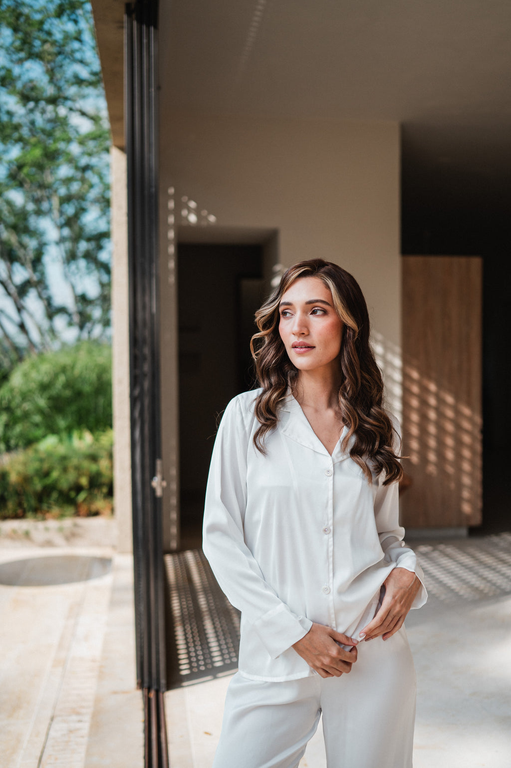 Blanca Milano - Camisa Manga Larga y Pantalon Sin Vivos