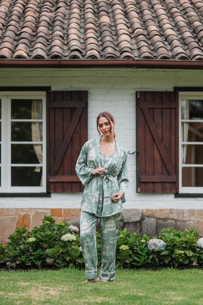 Casita China Verde - Tres Piezas levantadora, Tiritas y Pantalon