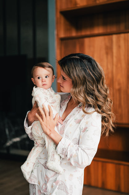 Conejito Rosa - Baby Onesie