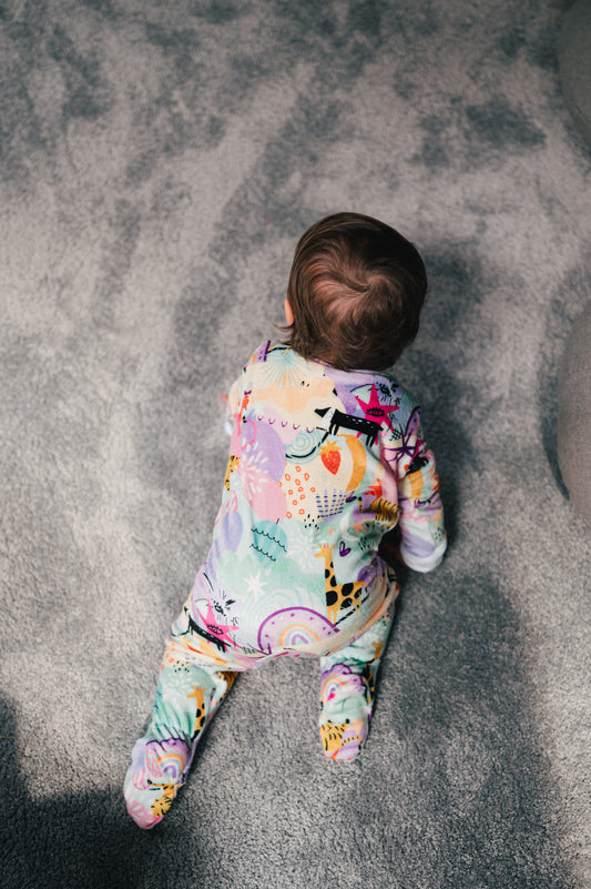 Fantasia Print Pequeño - Enterizo de Bebe