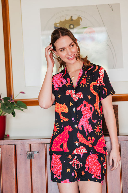 Fantasia Felina en Negro - Camisa Manga Corta y Short
