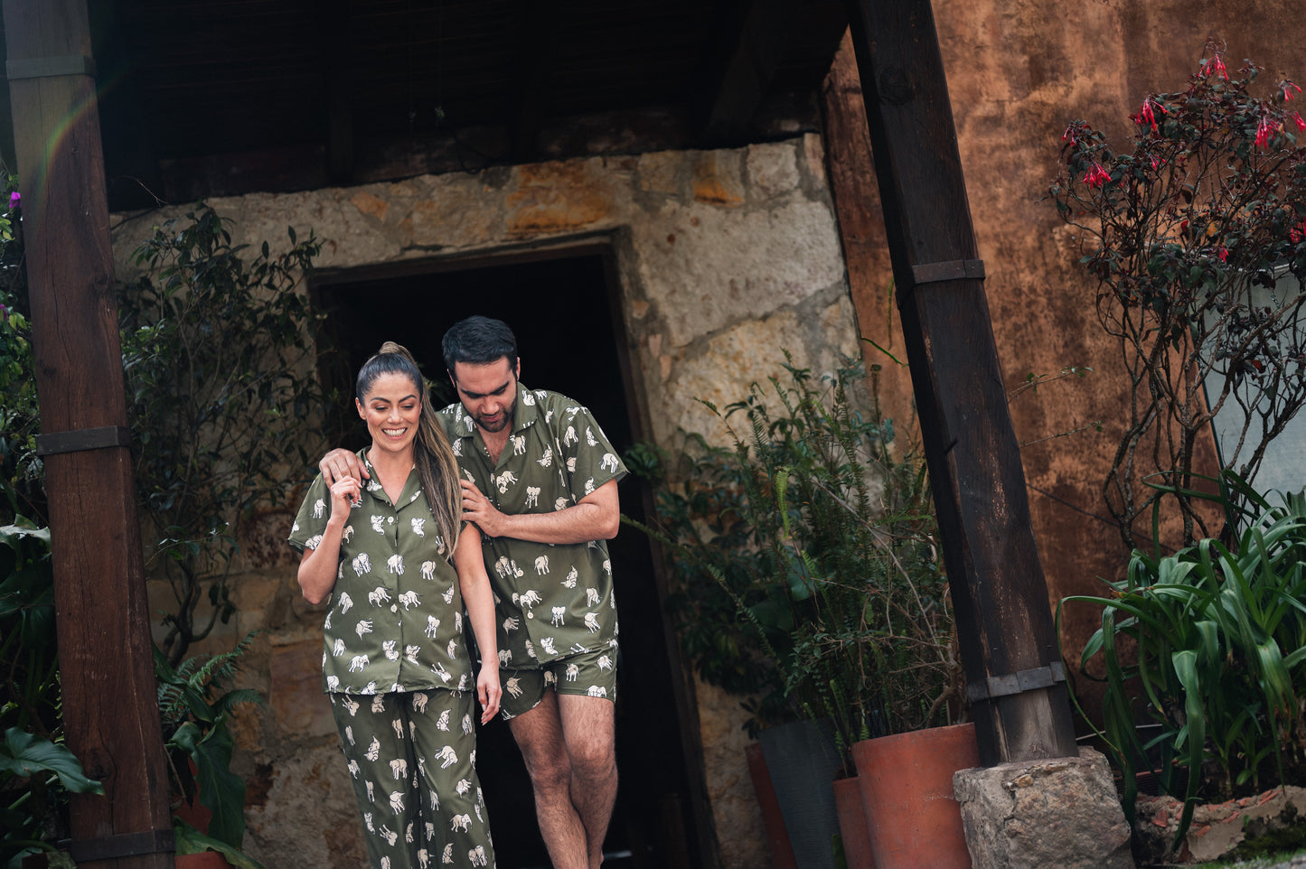 Green Elephants - HOMBRE: Manga Corta y Pantaloneta