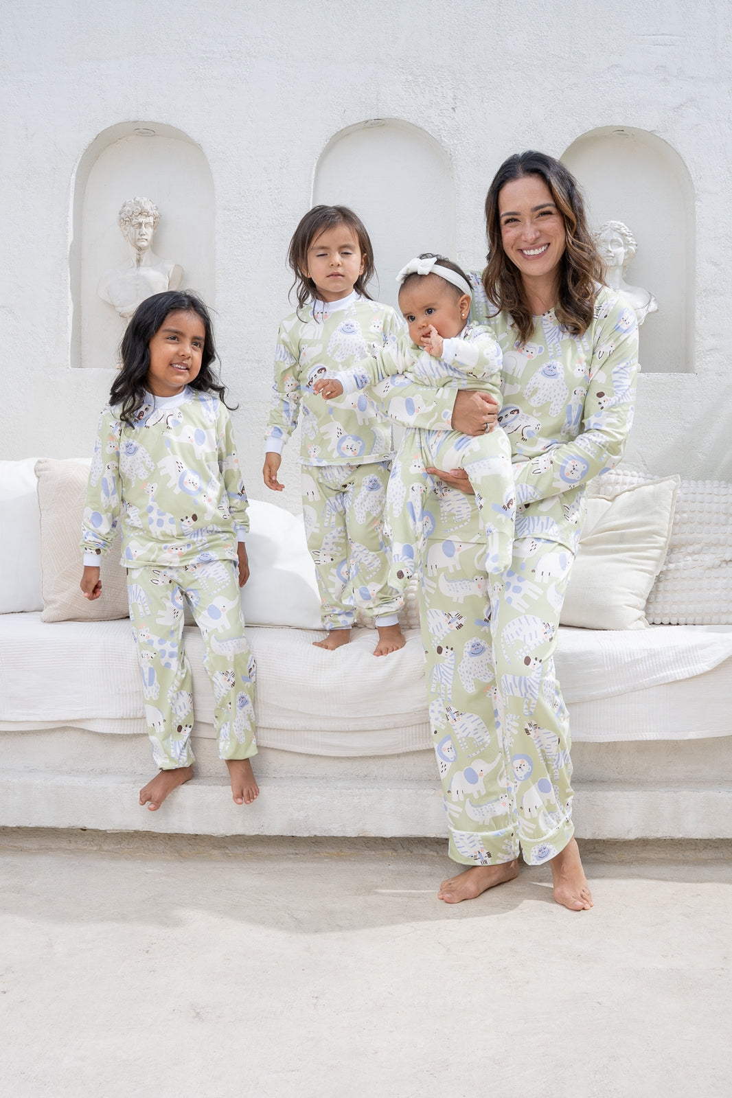 Jungle Animals Lemon - Kids: Cuello Redondo y Pantalon