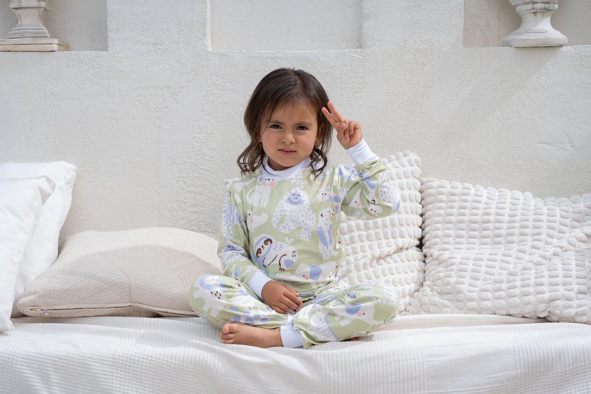 Jungle Animals Lemon - Kids: Cuello Redondo y Pantalon