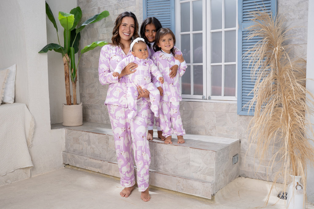 Jungle Animals Lilac - Kids: Cuello Redondo y Pantalon