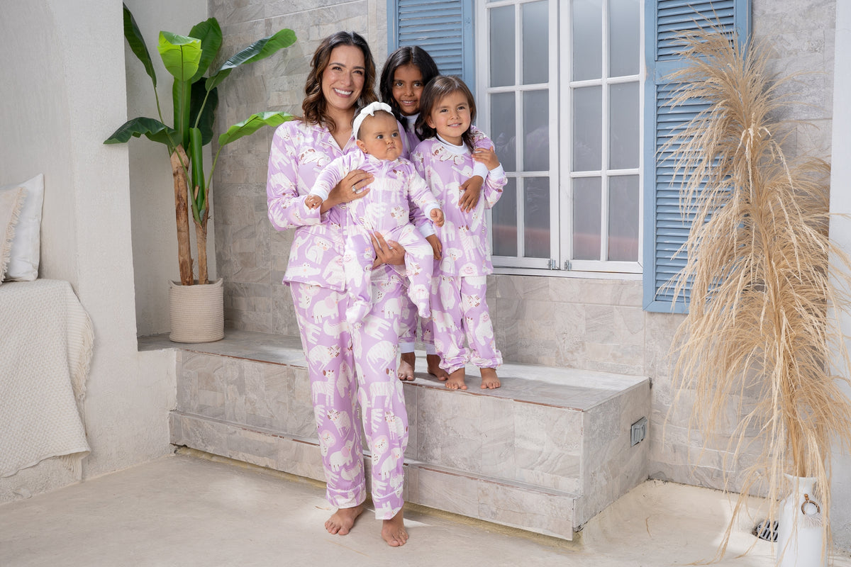 Jungle Animals Lilac - Kids: Cuello Redondo y Pantalon