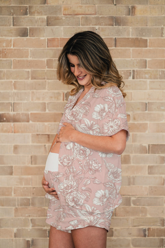 Lirios Palo Rosa - Camisa Manga Corta y Short Maternidad