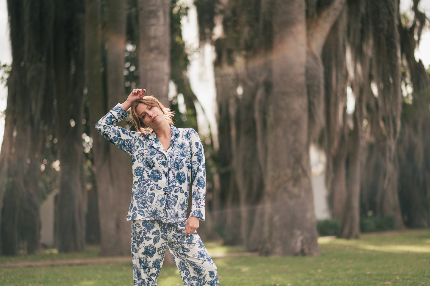 Lirios Azul | Camisa Manga Larga y Pantalón Pijama Mujer Elegante Bambula