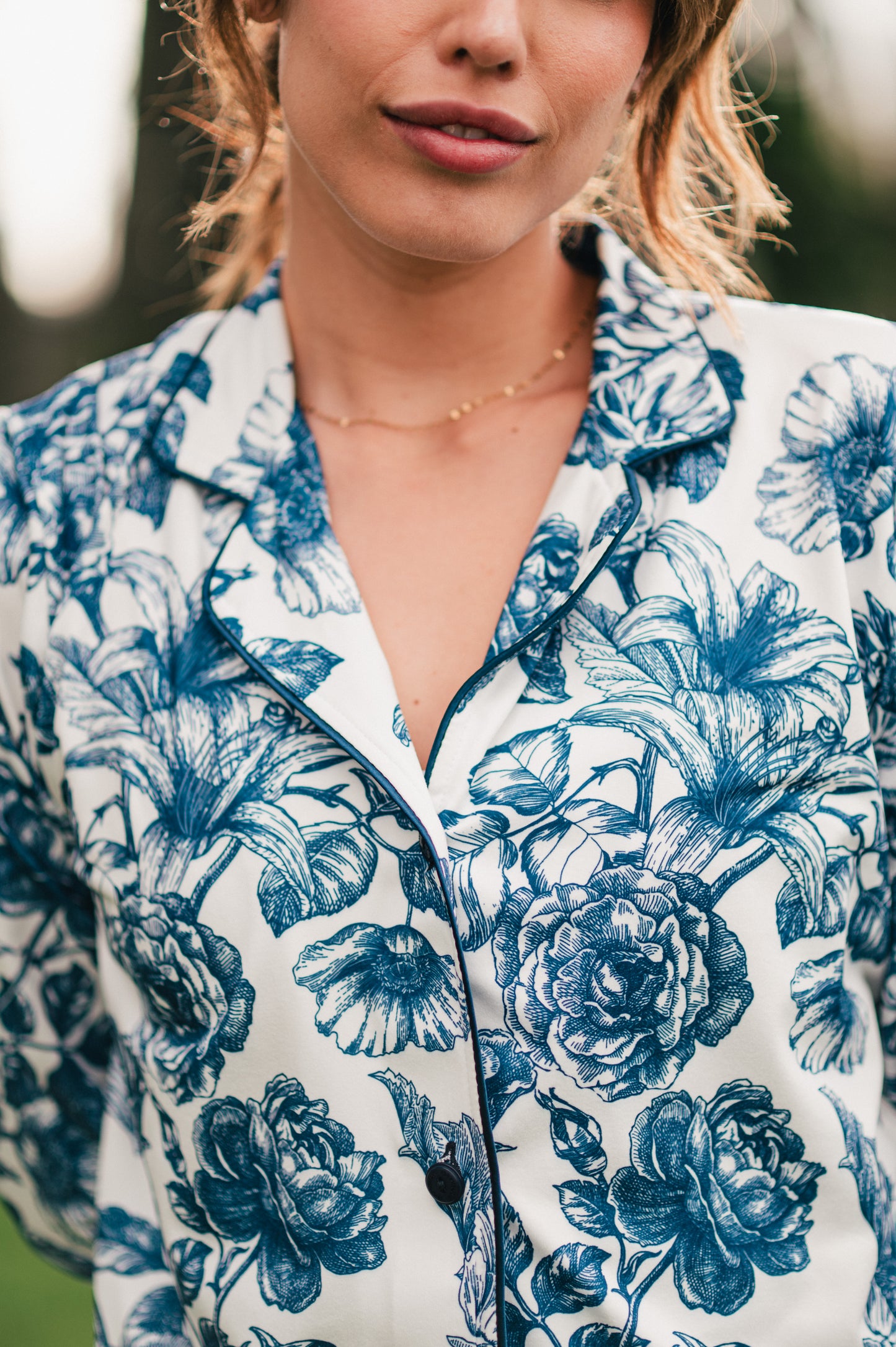 Lirios Azul | Camisa Manga Larga y Pantalón Pijama Mujer Elegante Bambula