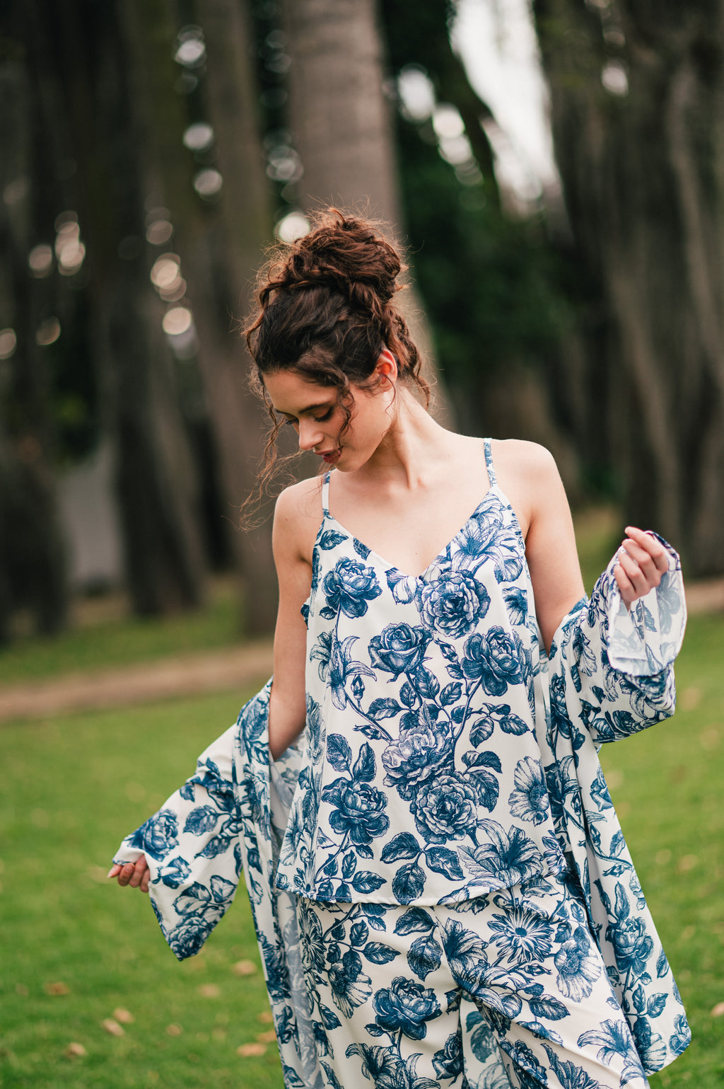 Lirios del Mar - TresPiezas, Levantadora, Tiritas y Pantalon