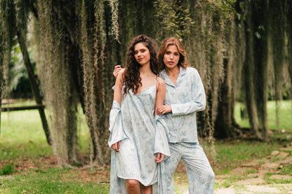 Lirios Celeste - Camisa Manga Larga y Pantalon