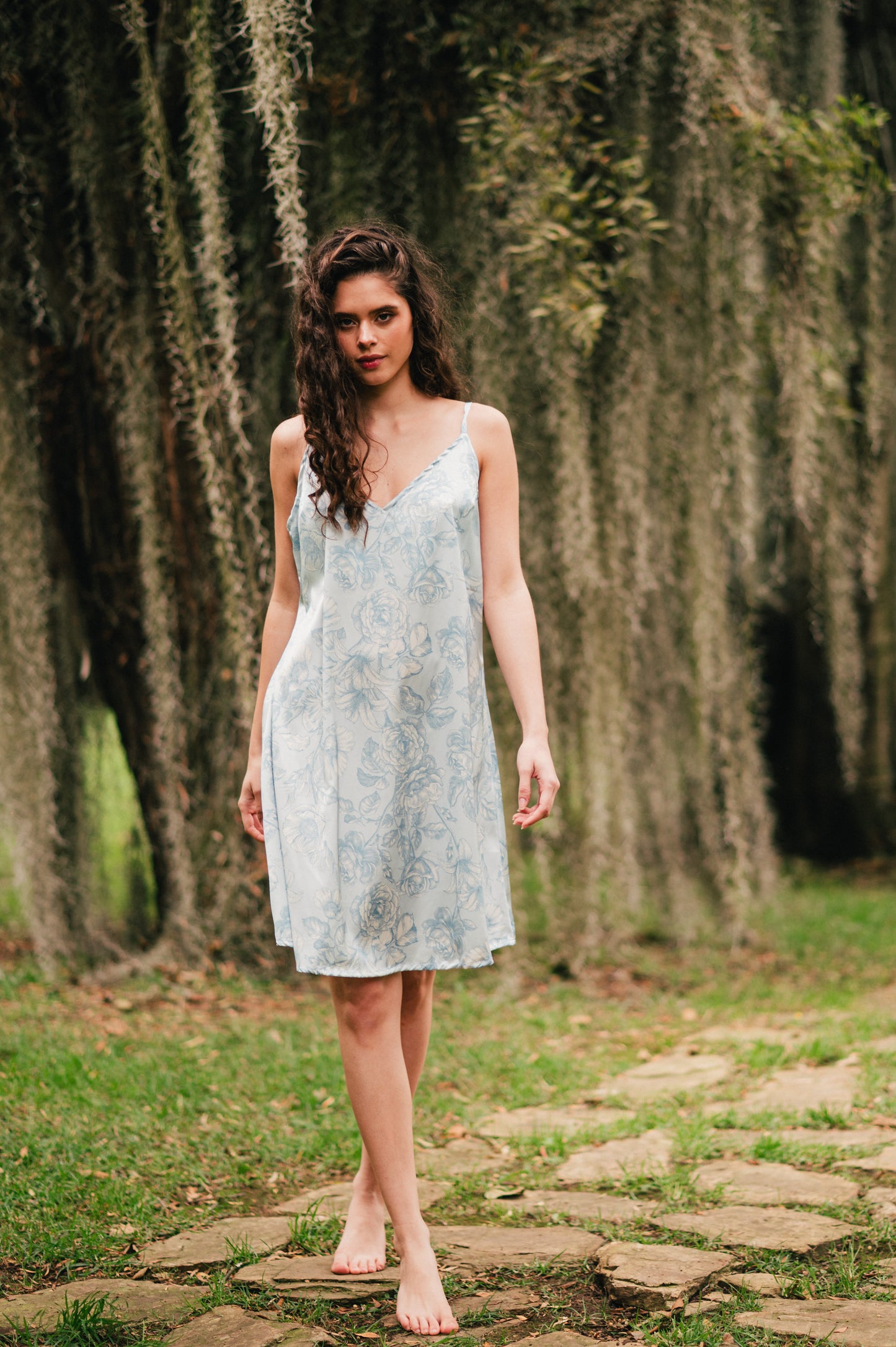 Lirios Celeste - Kimono y Bata