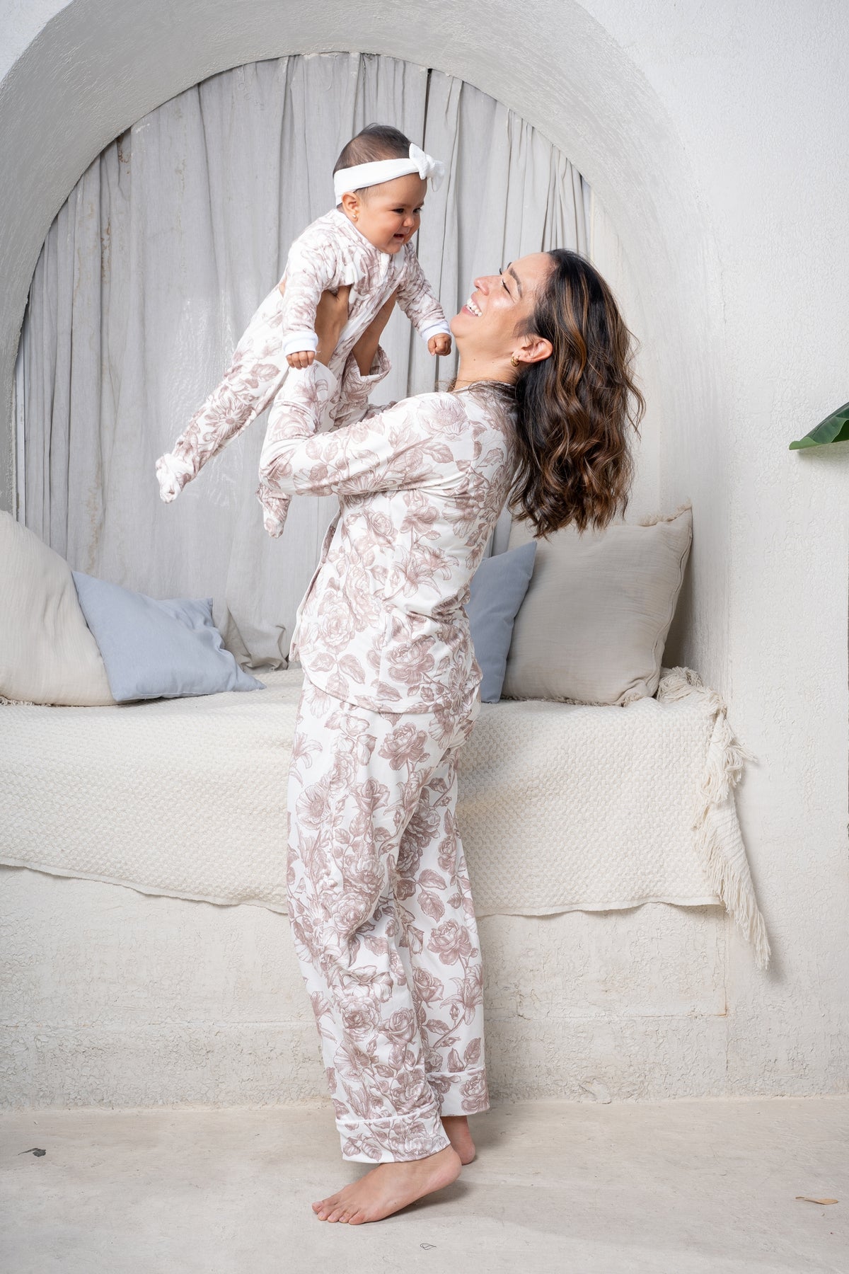 Lirios Mocca - Camisa Manga Larga y Pantalon