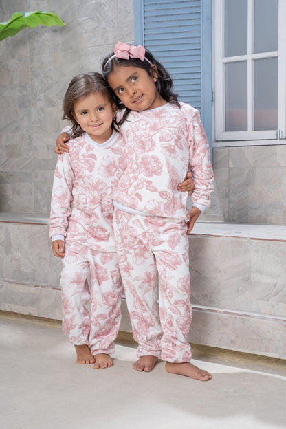 Lirios Rosa - Kids: Cuello Redondo y Pantalon