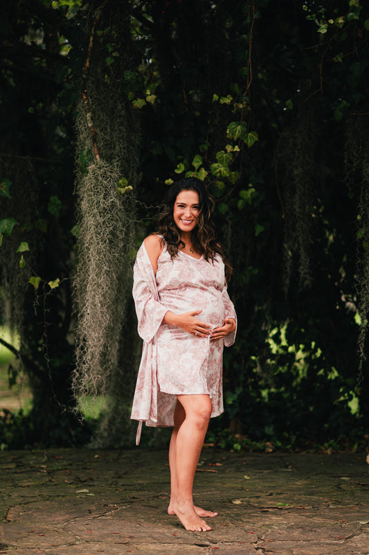Lirios Rosa - Kimono y Bata con Broches de Lactancia