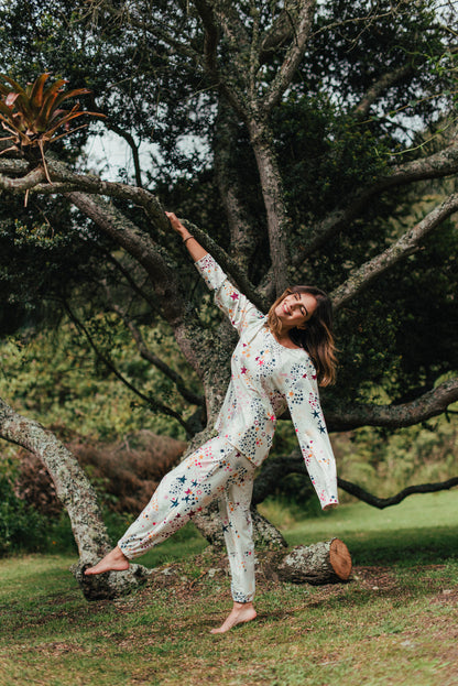 Lluvia de Estrellas - Buso Cuello Redondo Y Pantalon Jogger