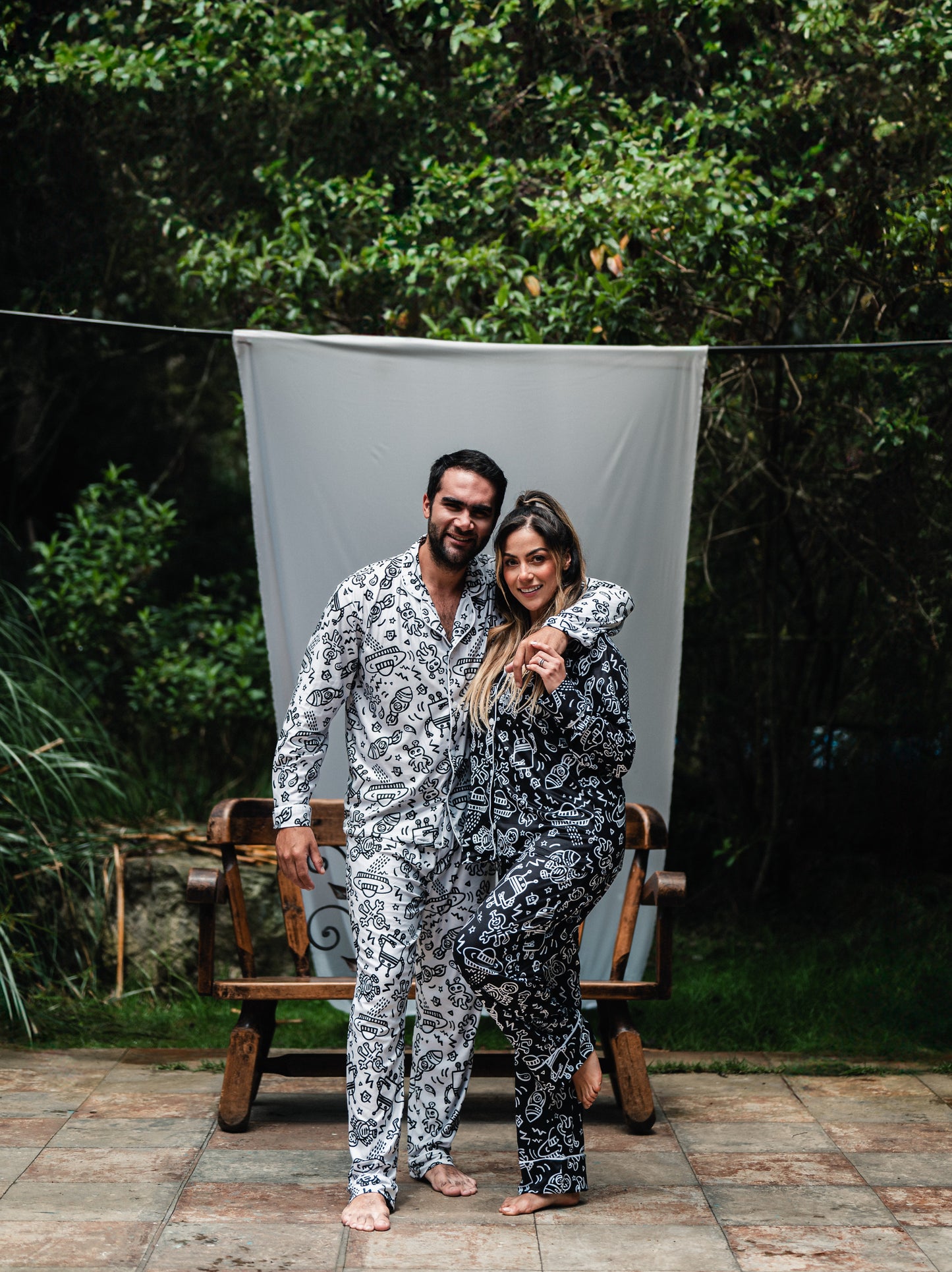 Marcianos Fondo Blanco - HOMBRE: Camisa y Pantalon