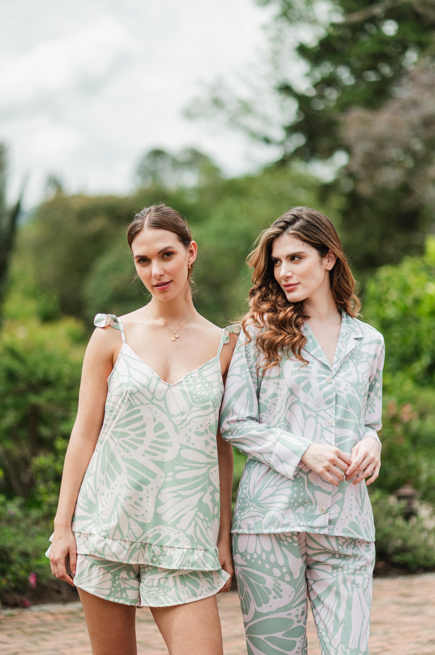 Mariposa Menta - Camisa Manga Larga y Pantalon