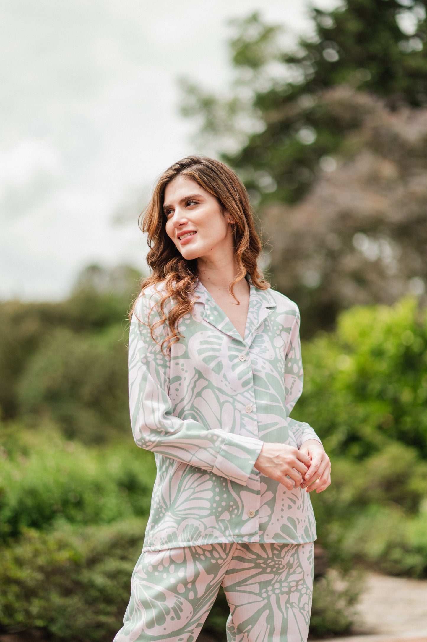 Mariposa Menta - Camisa Manga Larga y Pantalon