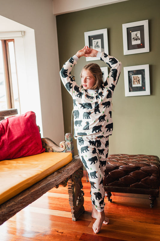 Oso Antejos - KIDS: Buso Cuello Redondo y Pantalon