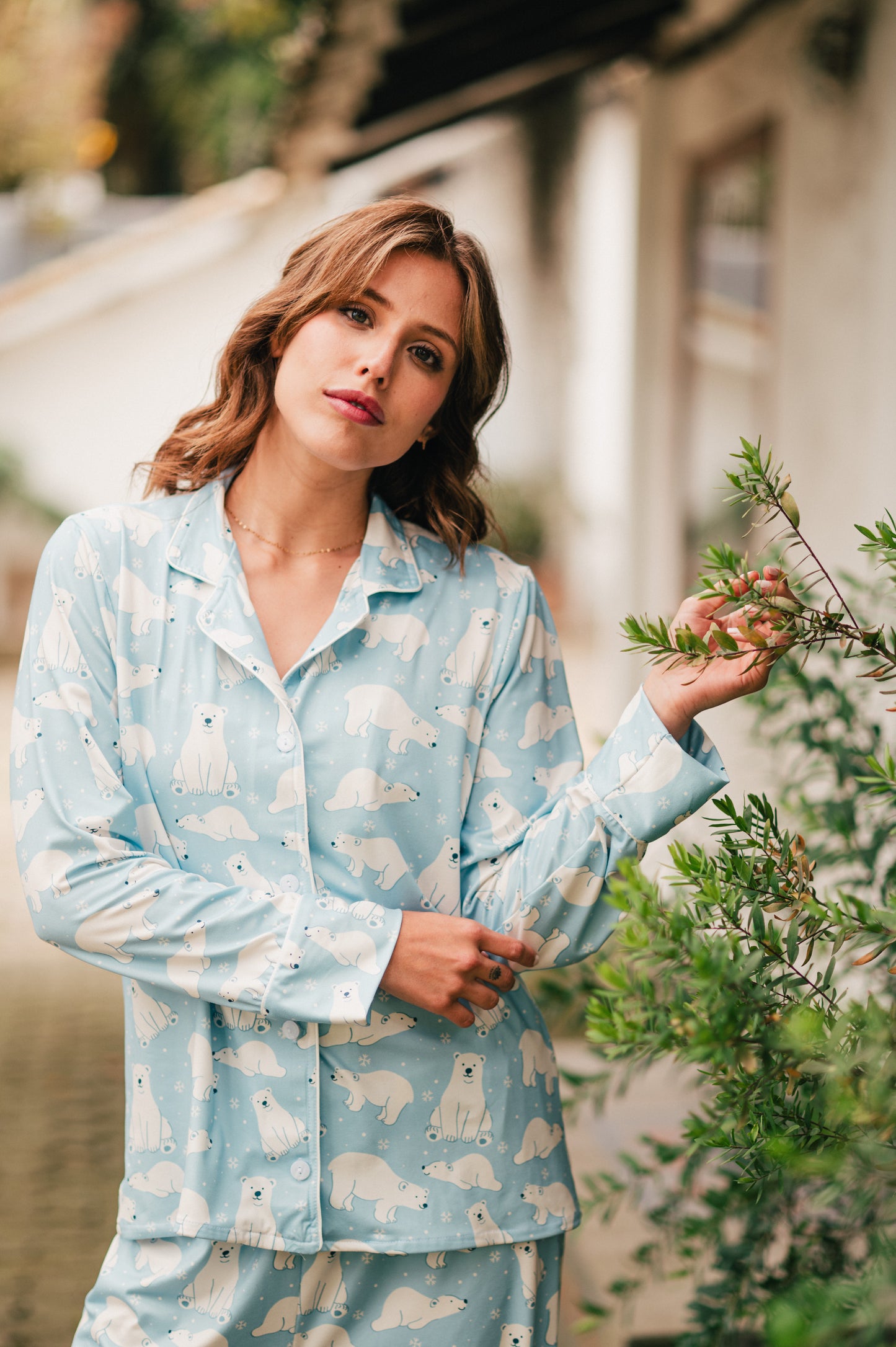 Oso Artico - Mujer: Camisa y Pantalon