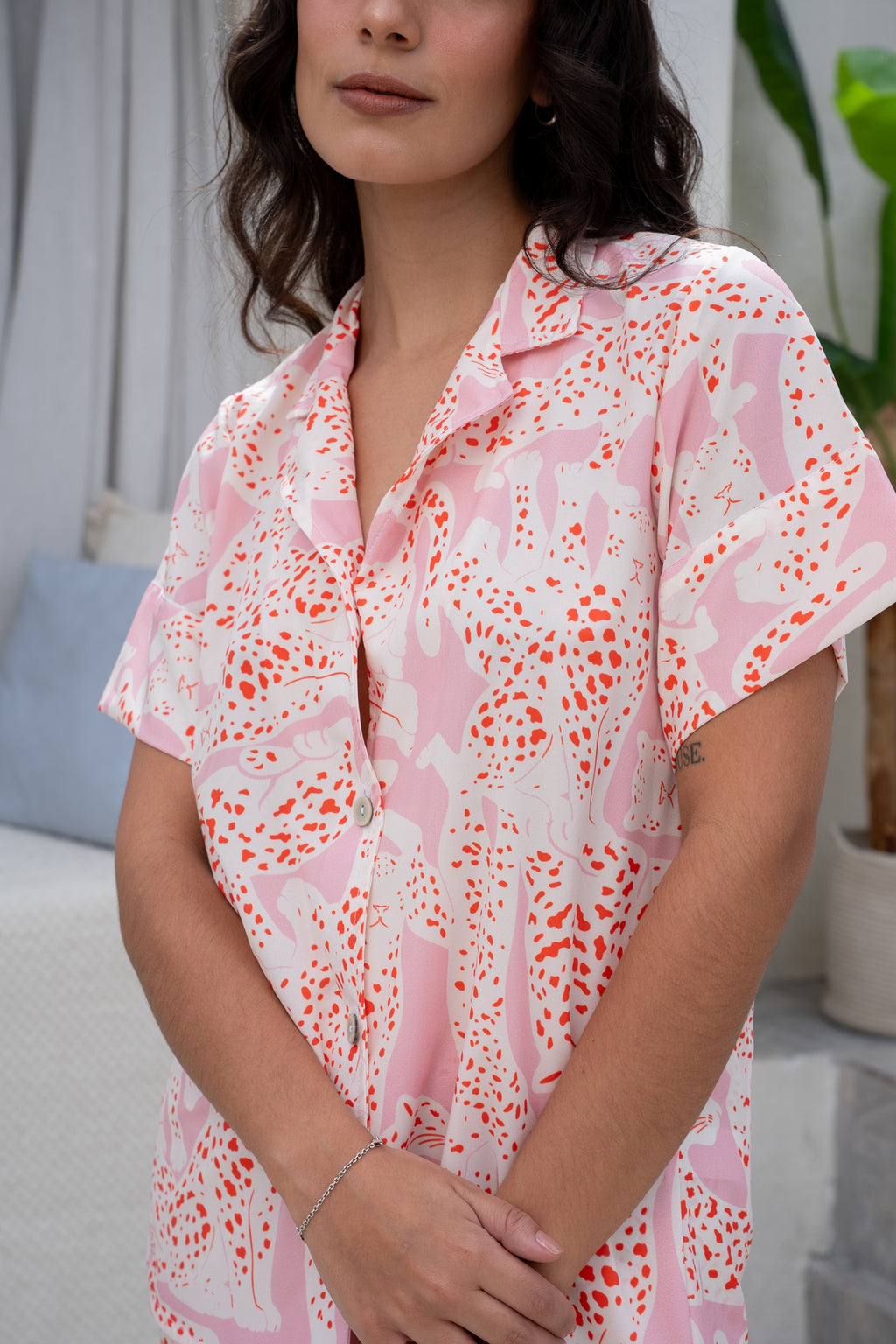 Pink Jaguar - Camisa Manga Corta y Short