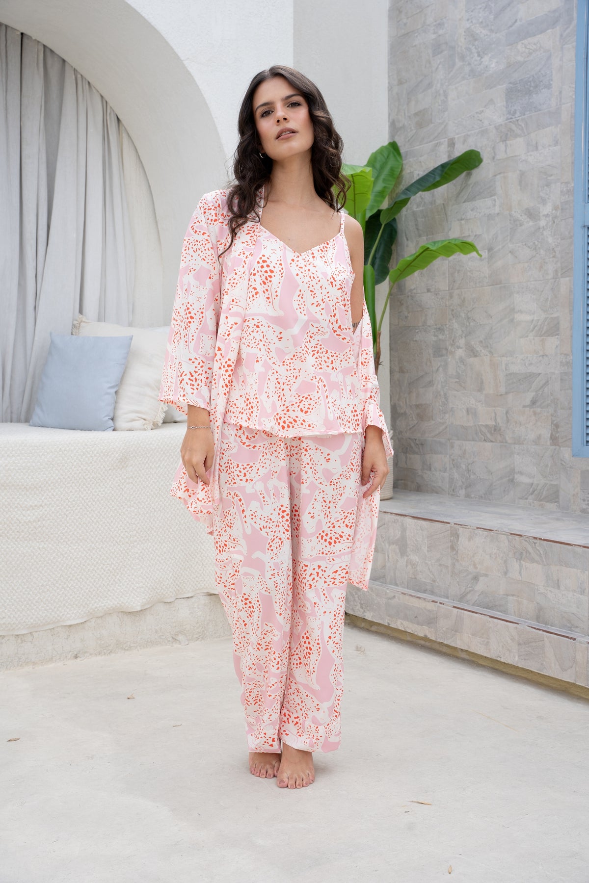Pink Jaguar - TresPiezas, Levantadora, Tiritas y Pantalon