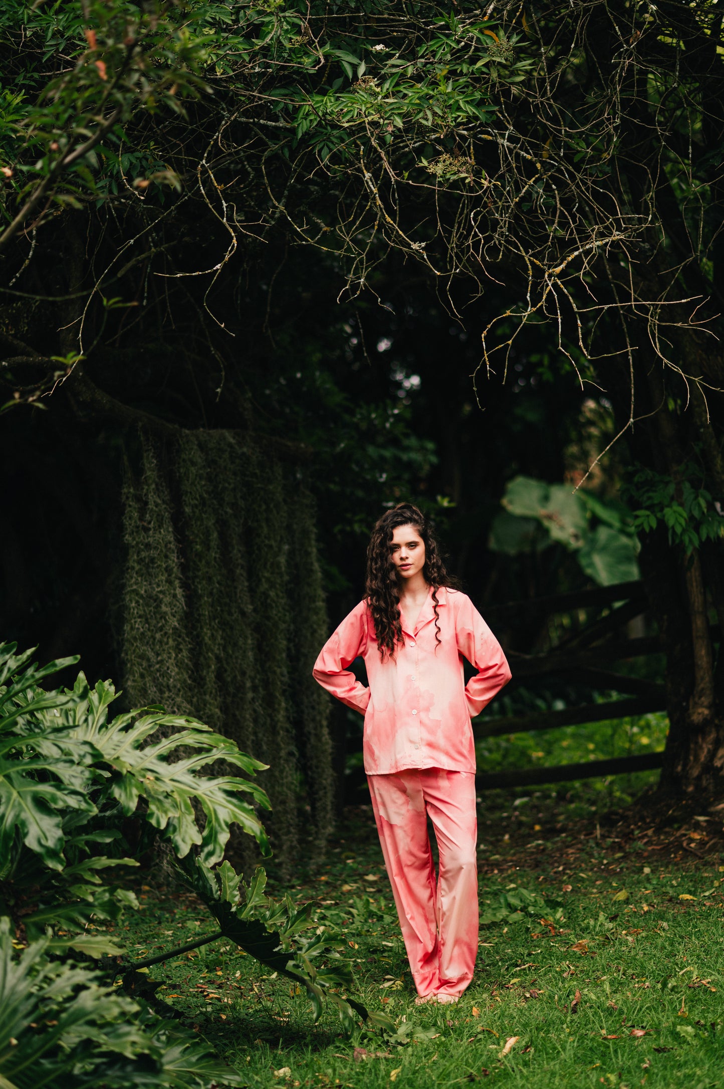 Salmon Sketch - Camisa Manga Larga y Pantalon