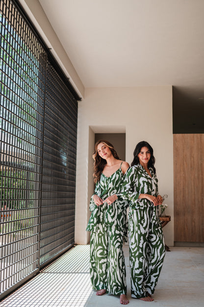 Trazos en Verde - Camisa Manga Larga y Pantalon