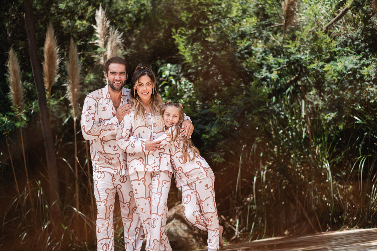 White Bear - KIDS: Cuello Redondo y Pantalon