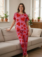Amor Fucsia - Cuello redondo + pantalon ancho