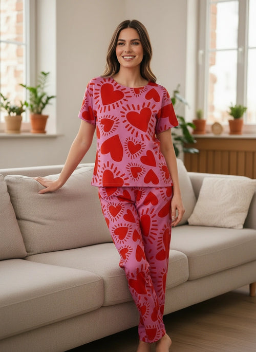 Amor Fucsia - Cuello redondo + pantalon ancho