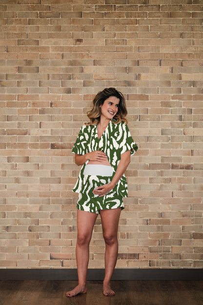 Trazos en Verde - Camisa Manga Corta y Short Maternidad