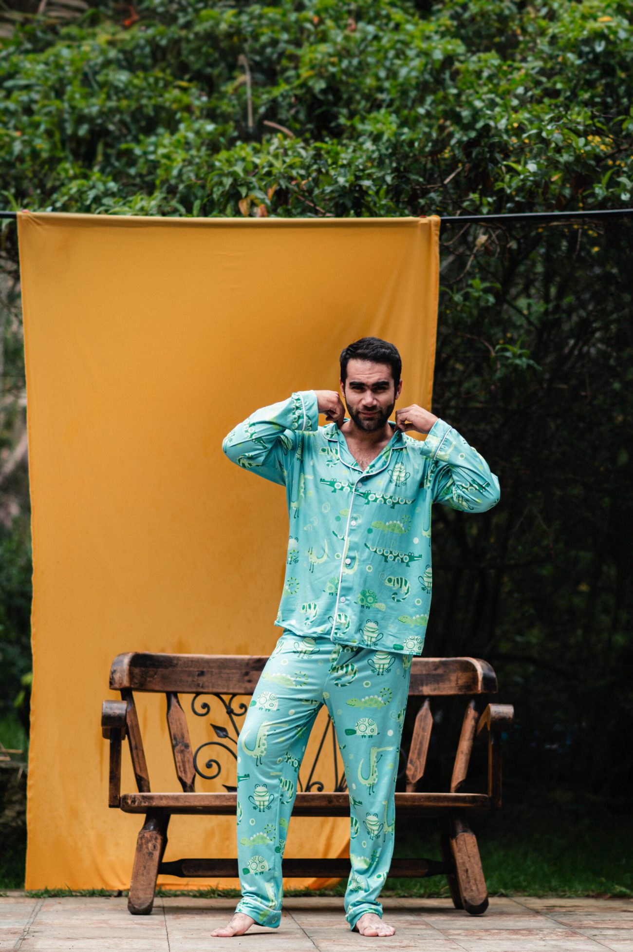 COCODRILOS EN VERDE - HOMBRE: Camisa y Pantalon